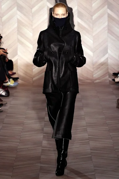 Look 23